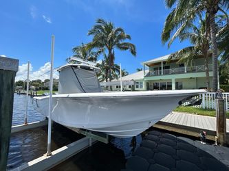 29' Tidewater 2021 Yacht For Sale